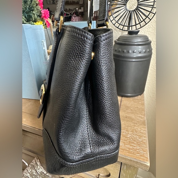 Low priced 🥰 Leather Prada bag - Picture 2 of 16